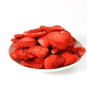 Getrocknete Erdbeerchips